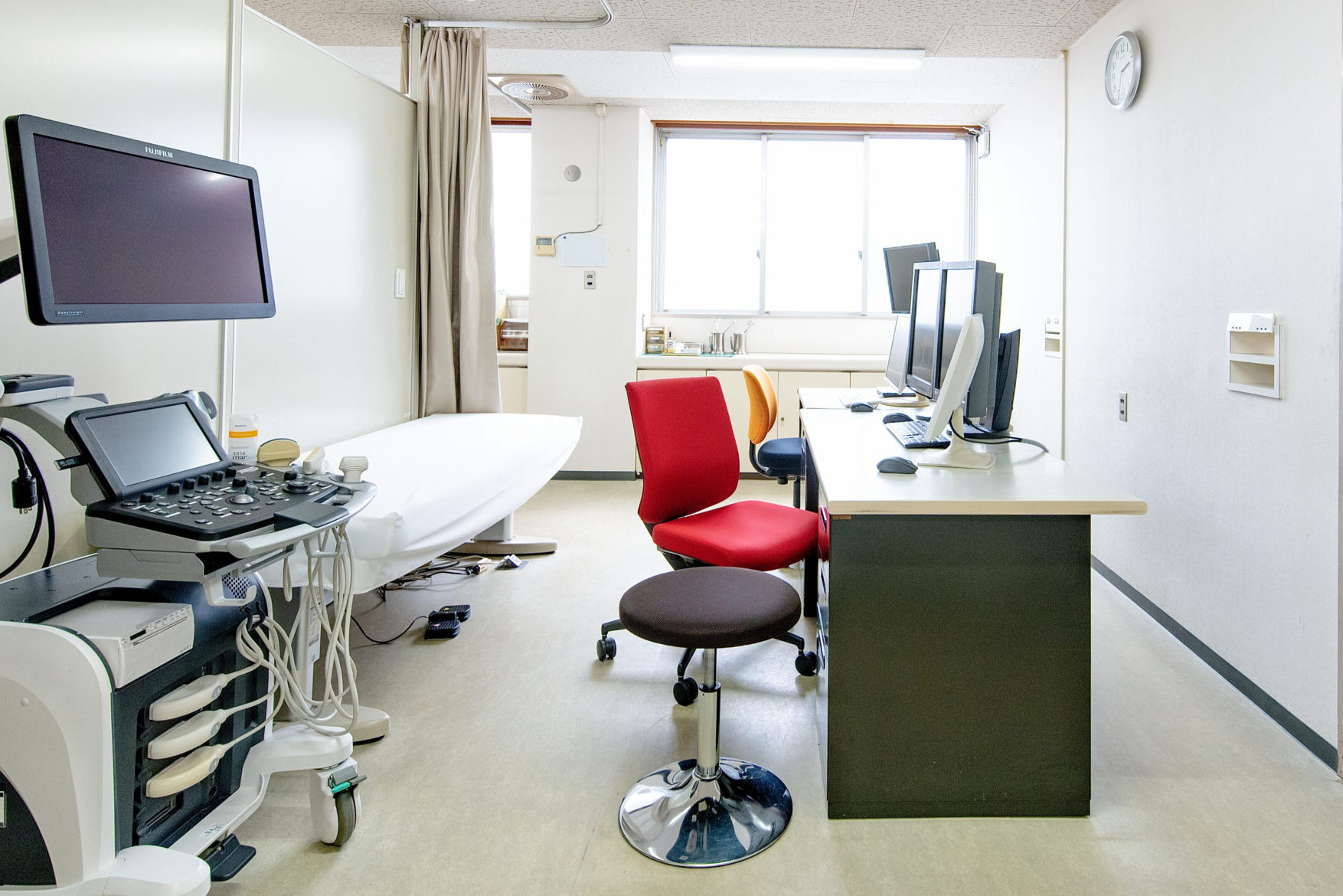 診察室1